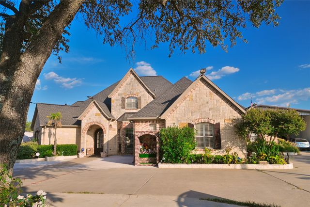 11012 Helms Trail, Forney, TX 75126