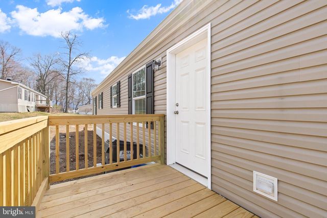 17 ASHTON DR, New Providence, PA 17560