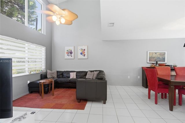 21221 NE 3rd Ct, Miami, FL 33179