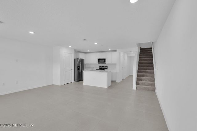 1880 NORMANDY PINES Lane, Jacksonville, FL 32221