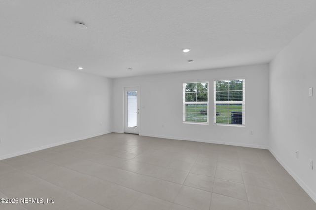 1880 NORMANDY PINES Lane, Jacksonville, FL 32221