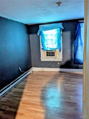 7326 Pennsylvania Avenue, St Louis, MO 63111