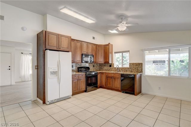 2085 Wagonwheel Avenue, Las Vegas, NV 89119
