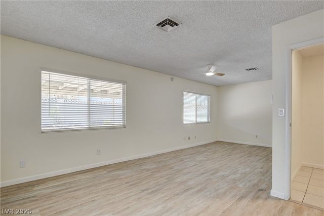 2085 Wagonwheel Avenue, Las Vegas, NV 89119