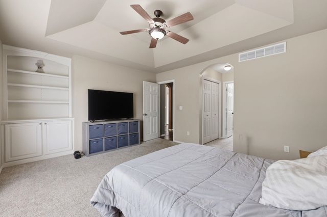 1024 N Crest St, Wichita, KS 67206