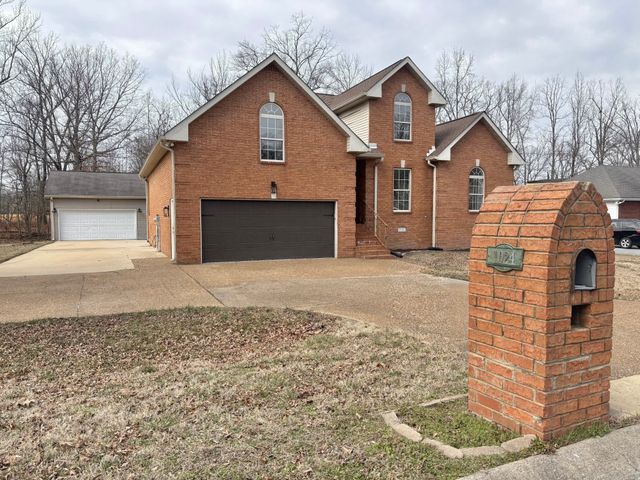 1024 Sassafras Ln, Goodlettsville, TN 37072