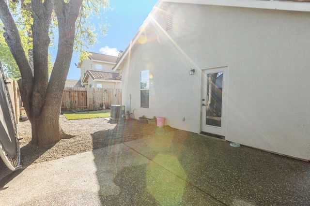 2152 Milan Way, Roseville, CA 95678