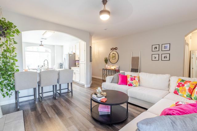 2152 Milan Way, Roseville, CA 95678