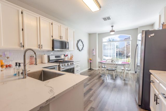 2152 Milan Way, Roseville, CA 95678