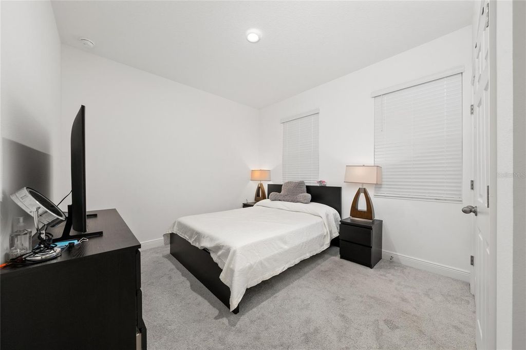 Image 7 of property listing at 1867 LAKE INDIGO ROAD, Groveland, FL 34736