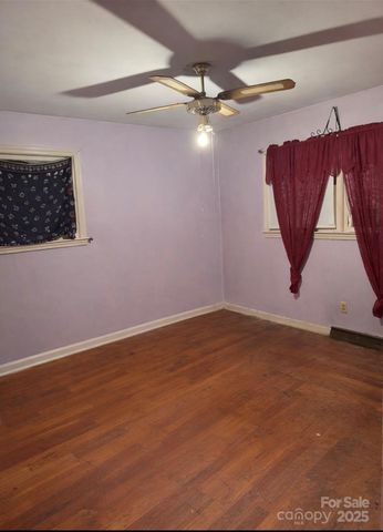 1930 Mountain Brook Drive, Gastonia, NC 28052