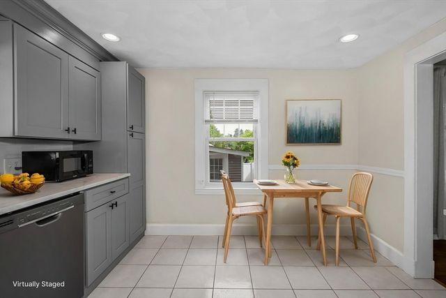 202 Salem St, Wakefield, MA 01880