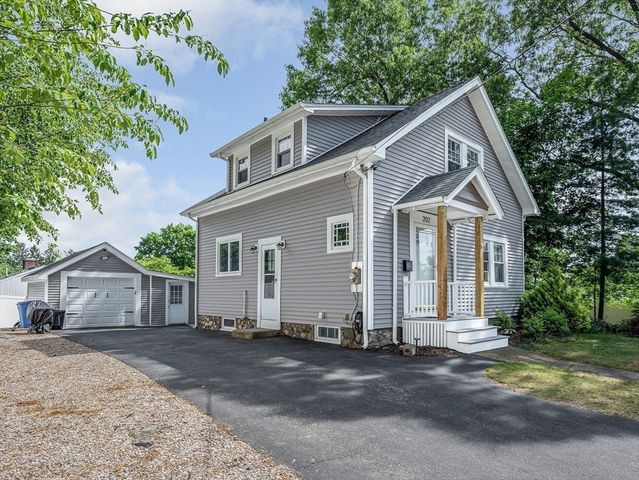 202 Salem St, Wakefield, MA 01880