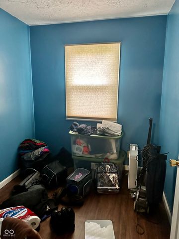 1779 E Little Bear Road, Connersville, IN 47331