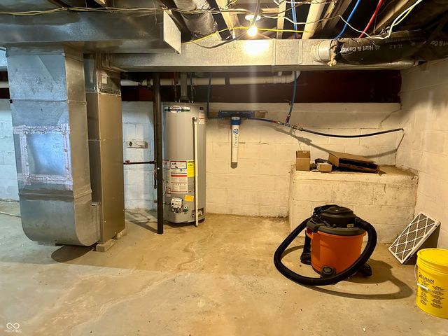 1779 E Little Bear Road, Connersville, IN 47331