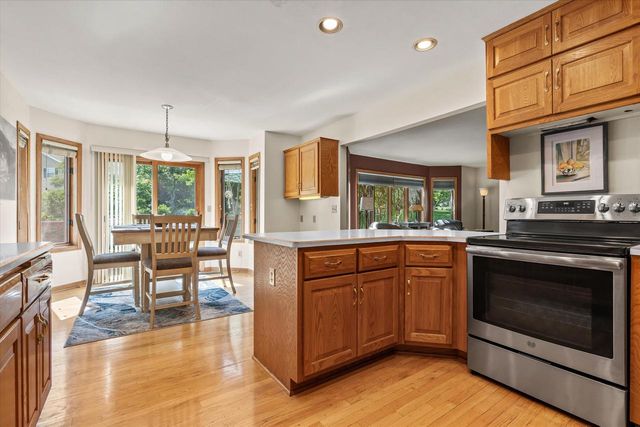 W168N5039 Stonefield ROAD, Menomonee Falls, WI 53051