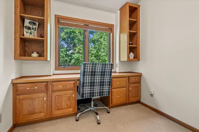 W168N5039 Stonefield ROAD, Menomonee Falls, WI 53051