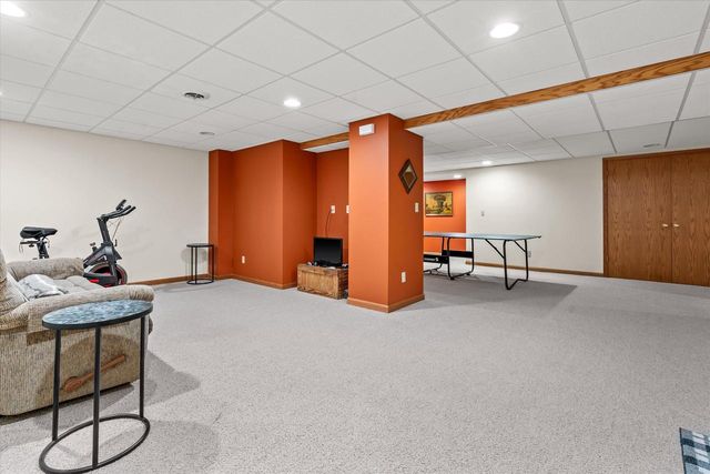 W168N5039 Stonefield ROAD, Menomonee Falls, WI 53051