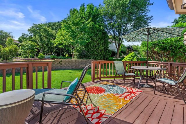 W168N5039 Stonefield ROAD, Menomonee Falls, WI 53051