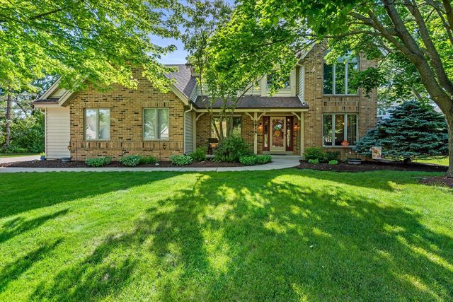 W168N5039 Stonefield ROAD, Menomonee Falls, WI 53051