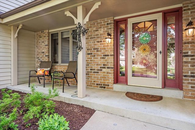 W168N5039 Stonefield ROAD, Menomonee Falls, WI 53051
