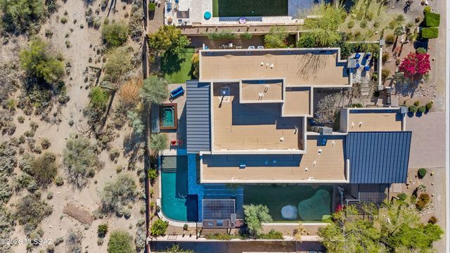 14180 N Los Saguaros Drive, Marana, AZ 85658