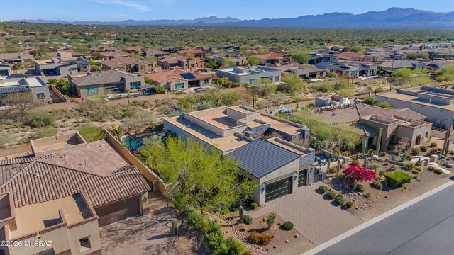 14180 N Los Saguaros Drive, Marana, AZ 85658