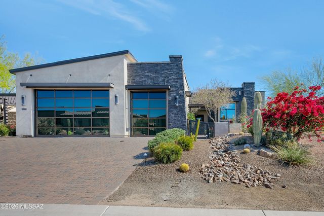 14180 N Los Saguaros Drive, Marana, AZ 85658