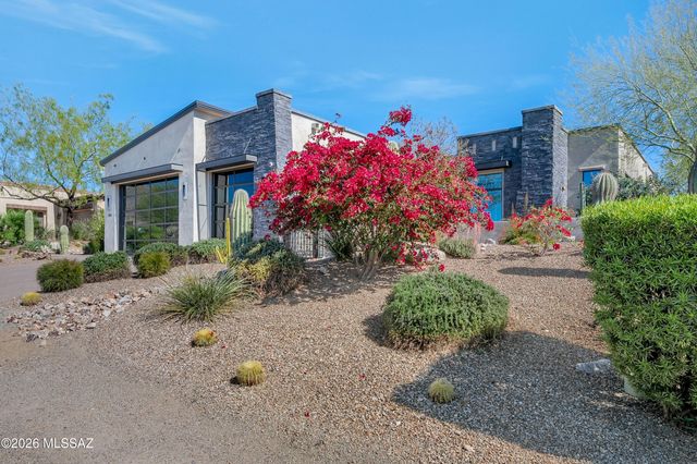 14180 N Los Saguaros Drive, Marana, AZ 85658