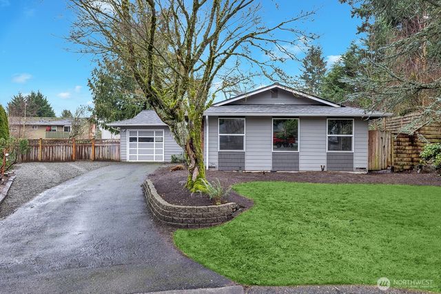 7843 NE 146th Street, Kenmore, WA 98028