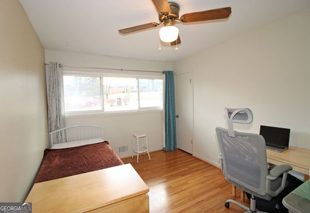 456 Plantation Road SW, Smyrna, GA 30082