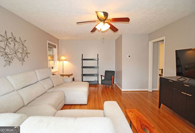 456 Plantation Road SW, Smyrna, GA 30082