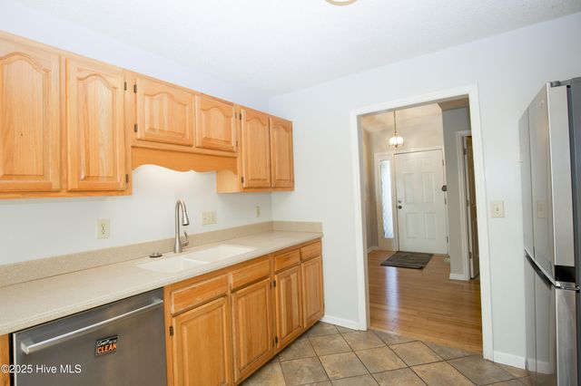 65 Live Oak Lane, Pinehurst, NC 28374