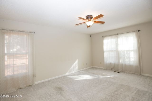 65 Live Oak Lane, Pinehurst, NC 28374