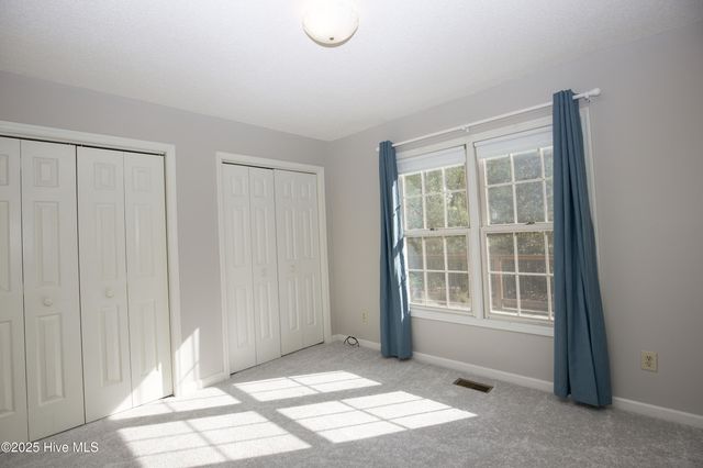 65 Live Oak Lane, Pinehurst, NC 28374