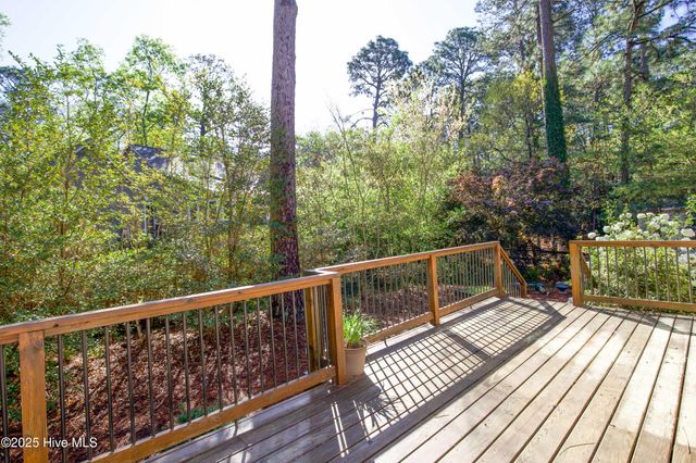 65 Live Oak Lane, Pinehurst, NC 28374