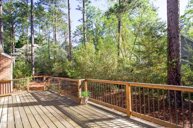 65 Live Oak Lane, Pinehurst, NC 28374