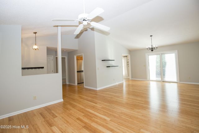 65 Live Oak Lane, Pinehurst, NC 28374