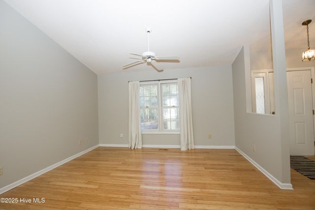 65 Live Oak Lane, Pinehurst, NC 28374