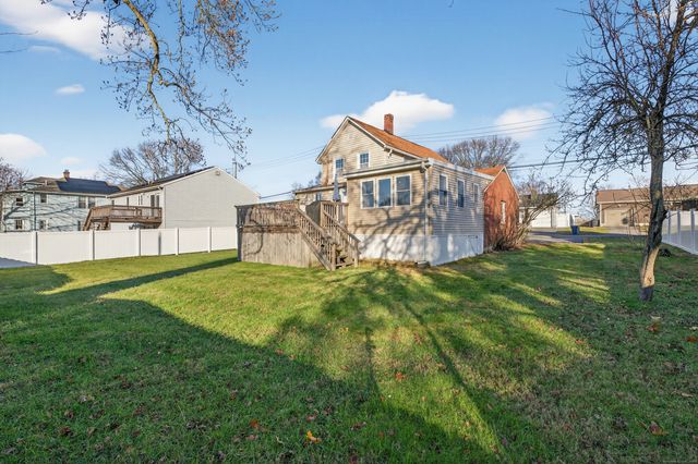 110 Fenwick Street, West Haven, CT 06516