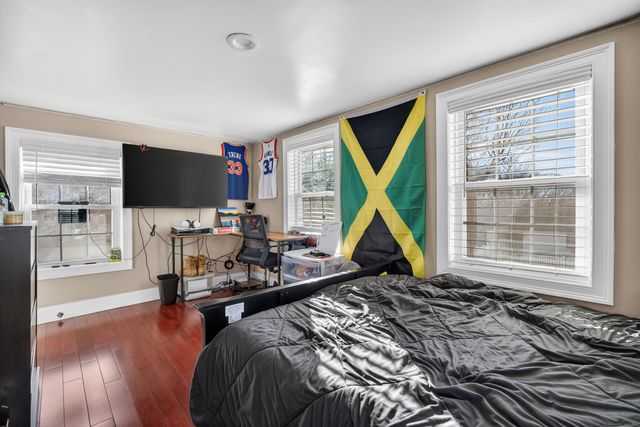 110 Fenwick Street, West Haven, CT 06516