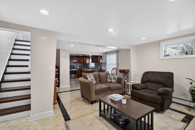 110 Fenwick Street, West Haven, CT 06516