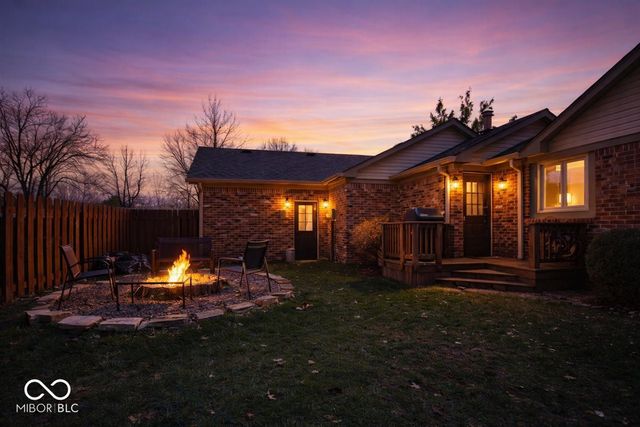 7802 Warbler Way, Indianapolis, IN 46256