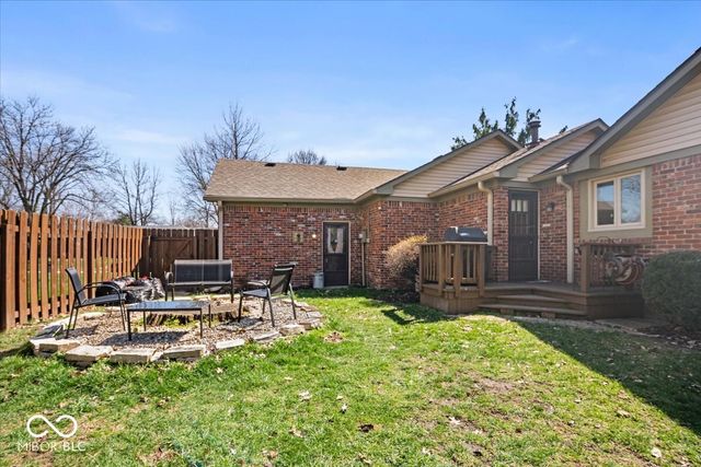 7802 Warbler Way, Indianapolis, IN 46256