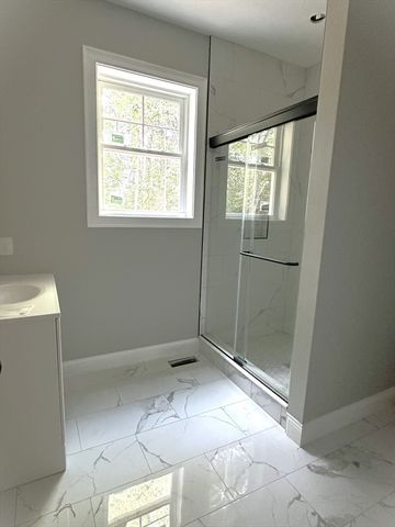 3 Clermont Way, Freetown, MA 02717