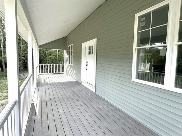 3 Clermont Way, Freetown, MA 02717