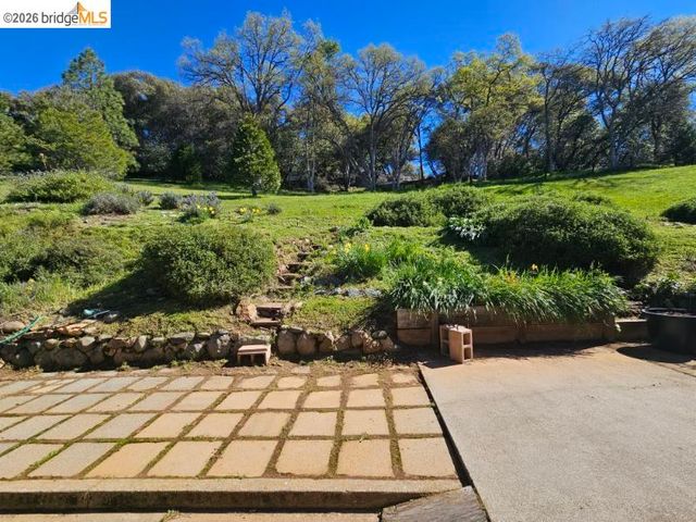 19967 Peaceful Oak, Sonora, CA 95370