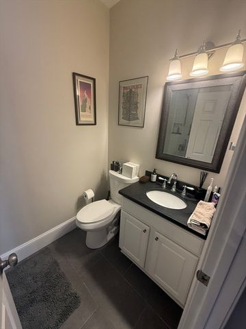 119 Dorchester St. 10, Boston, MA 02127