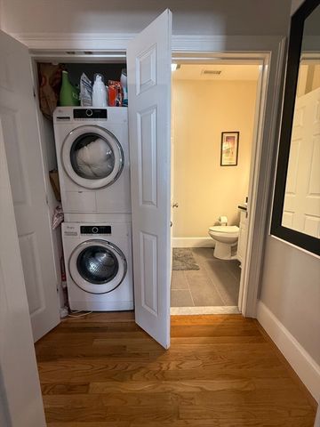 119 Dorchester St. 10, Boston, MA 02127