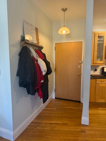 119 Dorchester St. 10, Boston, MA 02127